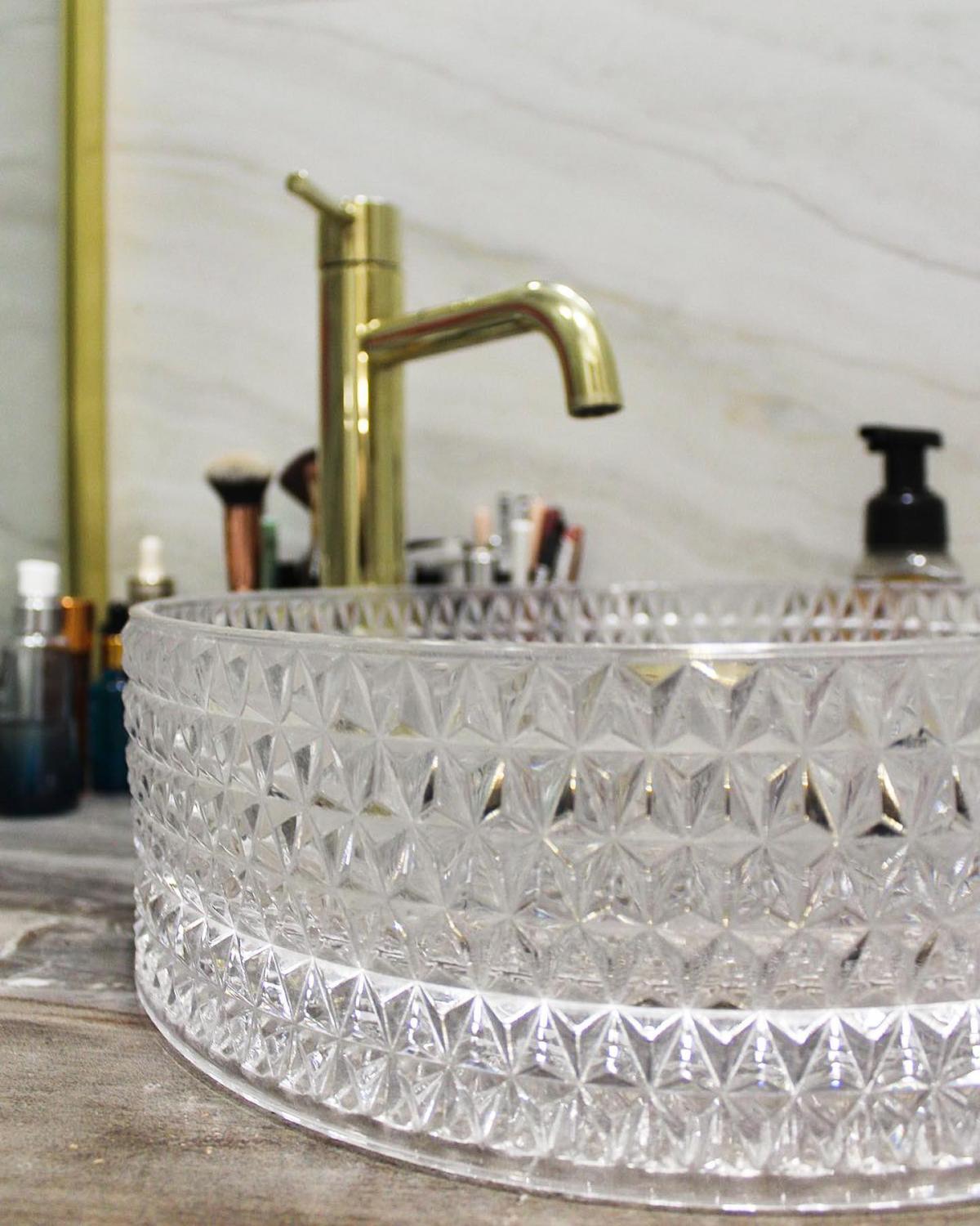 Совместное воплощение идеи ванной комнаты вместе с дизайнером интерьера @elvira.misyuro_design