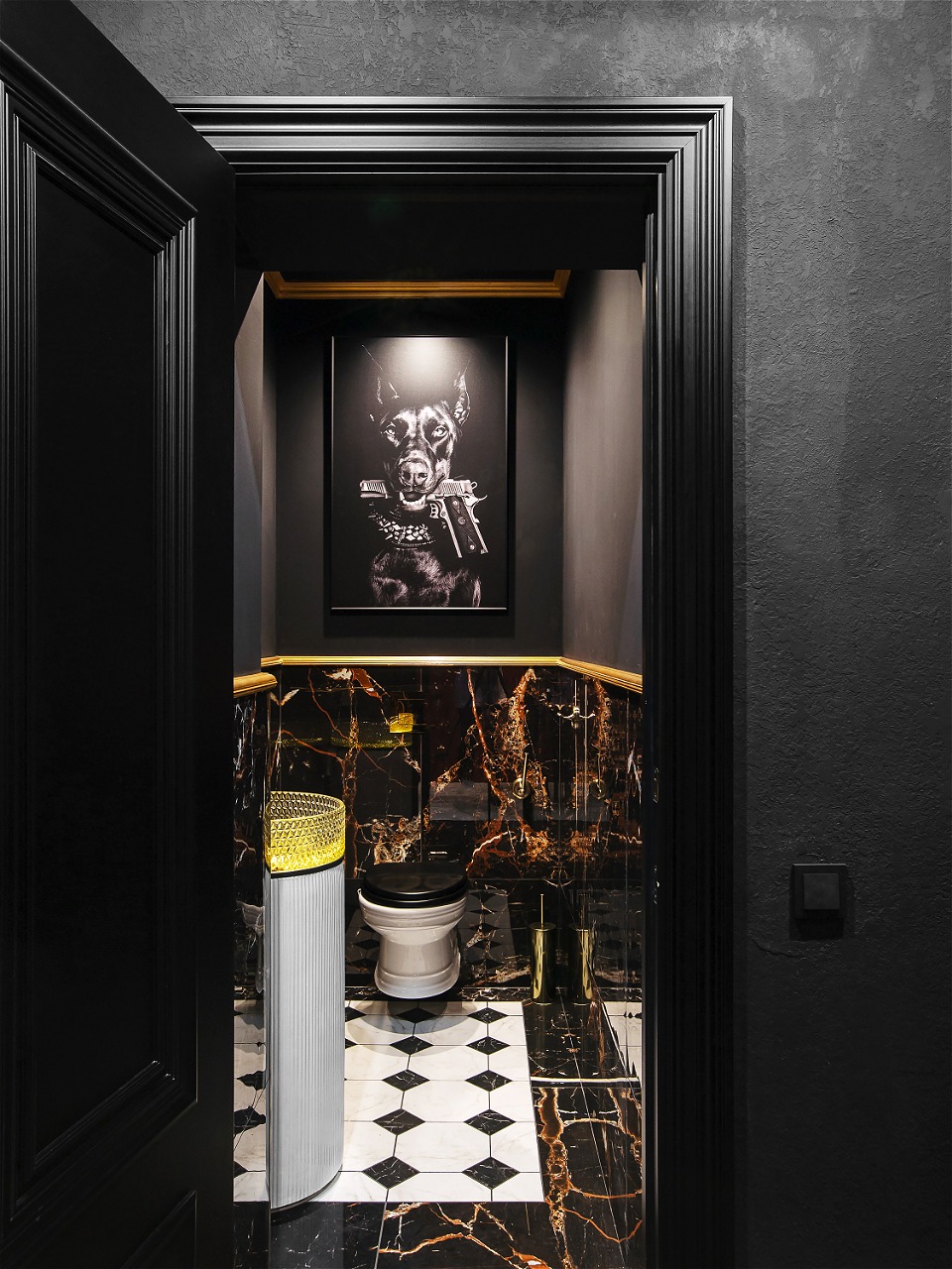 Место, где грехи в наслаждение переосмыслены