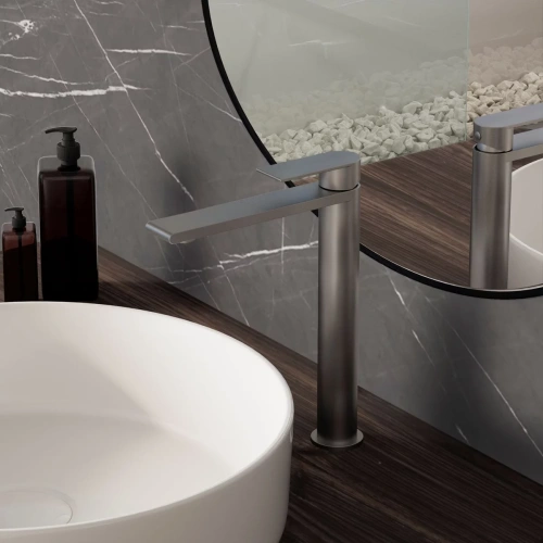 Смеситель для раковины Vincea Vogue VBF-2VS2GM