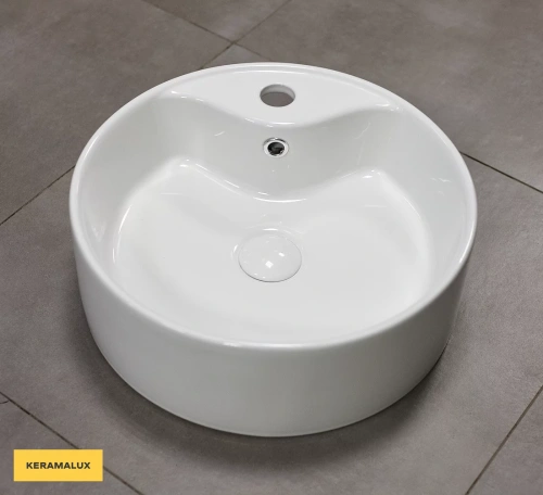 Умывальник Vincea VBS-132