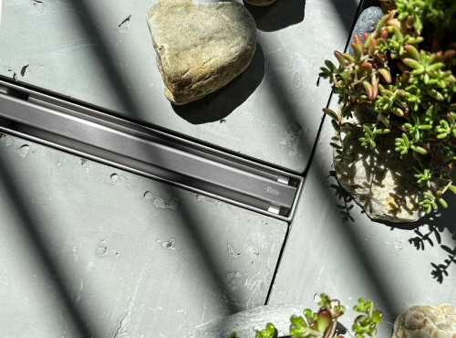 Душевой трап Rea Neox Slim pro 700 nikiel brush G4810