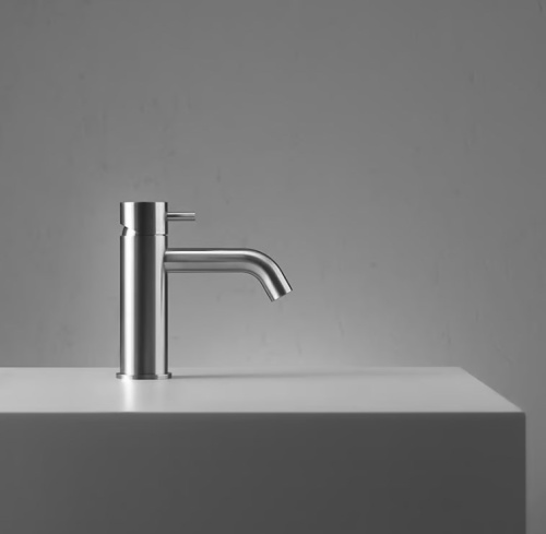Смеситель для раковины QuadroDesign Source 1201AS Смеситель для раковины QuadroDesign Source 1201AS