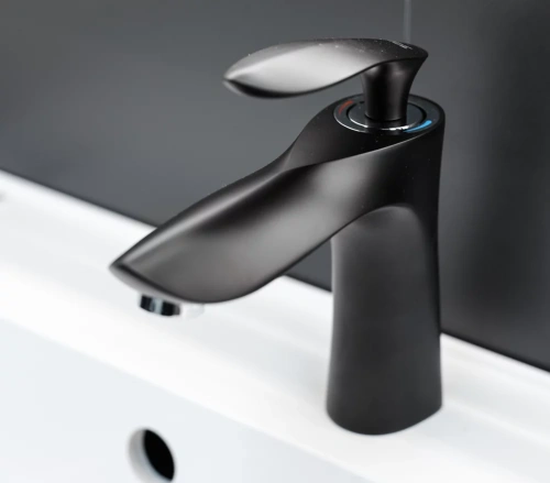 Смеситель для умывальника Vivi Felice 9030 NERO OPACO