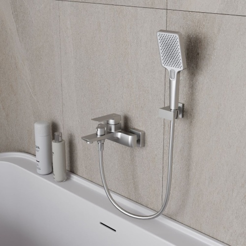 Смеситель для ванны Oliveeka OL-639003A-BN