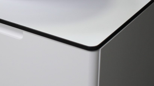 Компакт-плита 1000*485 белый матовый с черной кромкой