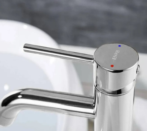 Смеситель для умывальника Rea Lungo Chrome B4104