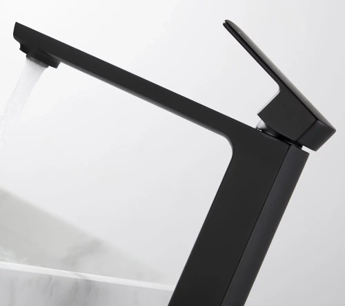 Смеситель для раковины Vincea Next VBF-1N2MB