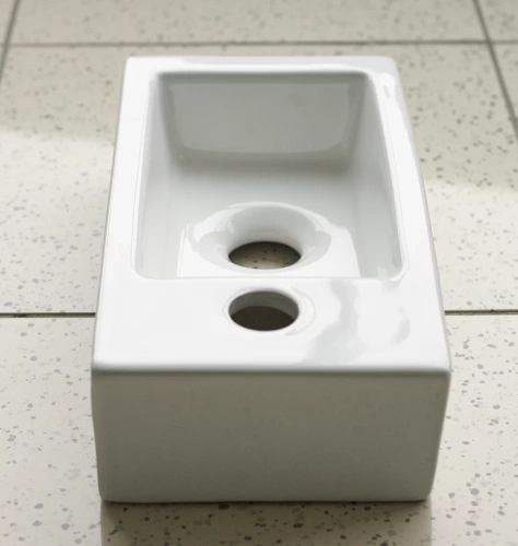 Умывальник Vincea VBS-133L