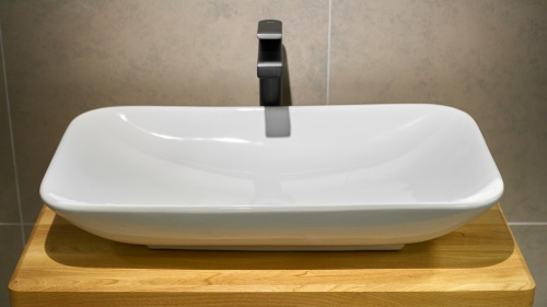 Умывальник Vincea VBS-215