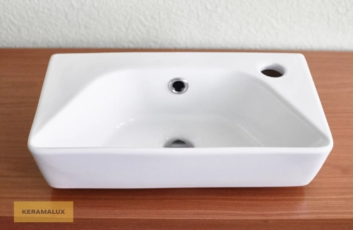 Умывальник CeramaLux 78578L