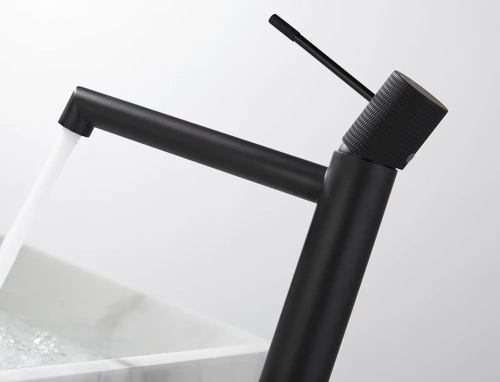 Смеситель для раковины Vincea Desire VBF-1D2MB