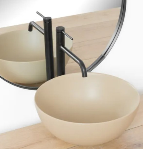 Смеситель для умывальника Rea Lugano Slim Black B5001