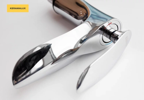 Смеситель для умывальника Vivi Felice 9030 cromo