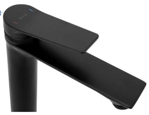 Смеситель для умывальника Rea Viral Black matt B2029