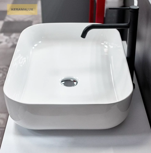 Умывальник Vincea VBS-304