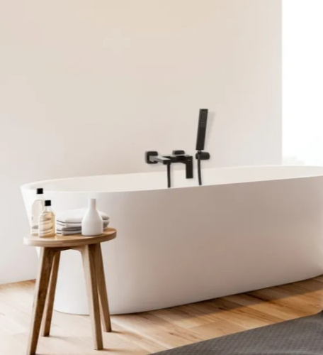 Смеситель для ванны Rea Fenix Black B3310