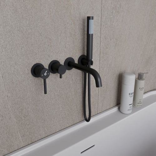 Смеситель для ванны Oliveeka OL-889017-MB