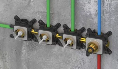 Скрытая часть на 3 выхода Remer Thermoset RRBOX99D3P