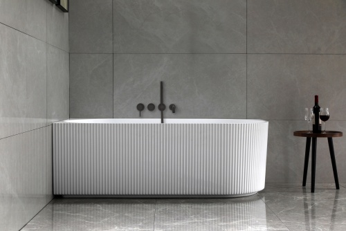 Ванна акриловая Vincea VBT-428-1700L