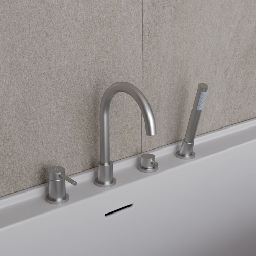 Смеситель для ванны Oliveeka OL-669017-BN