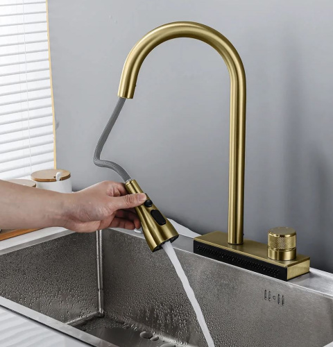 Смеситель для мойки Rea Conor gold matt B6312