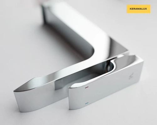 Смеситель для умывальника Ahti Rauma RM202001