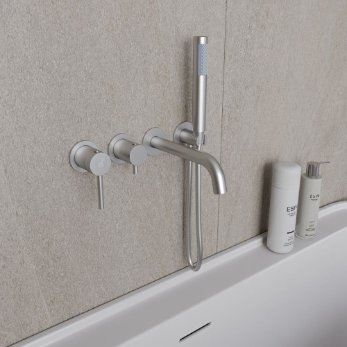 Смеситель для ванны Oliveeka OL-889017-BN